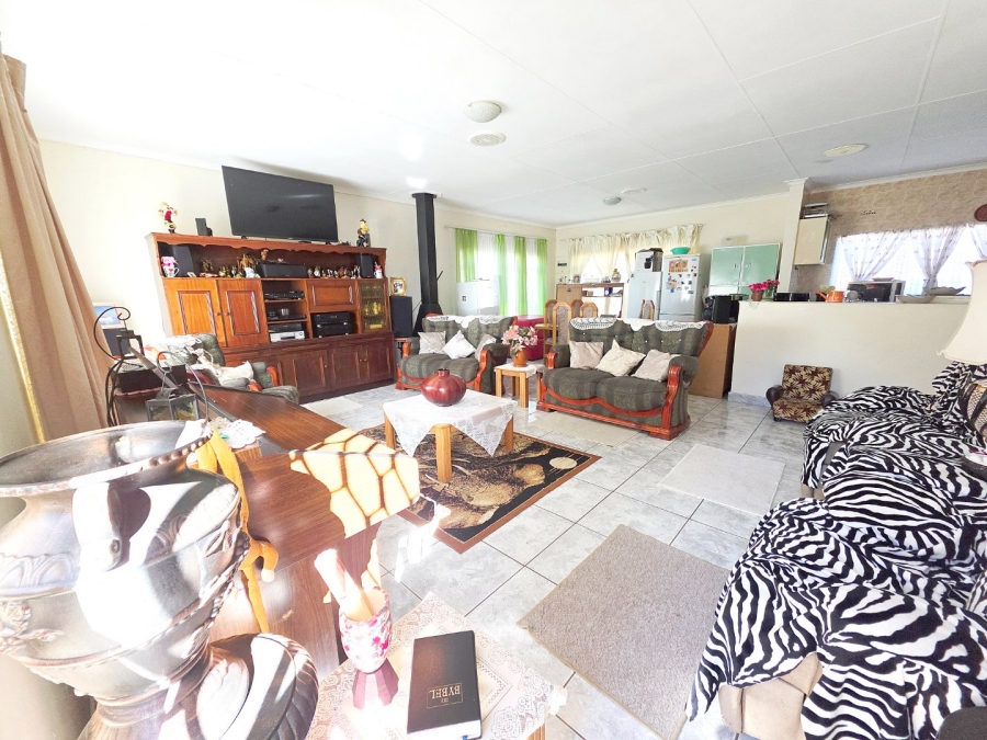 3 Bedroom Property for Sale in Oranjeville Free State